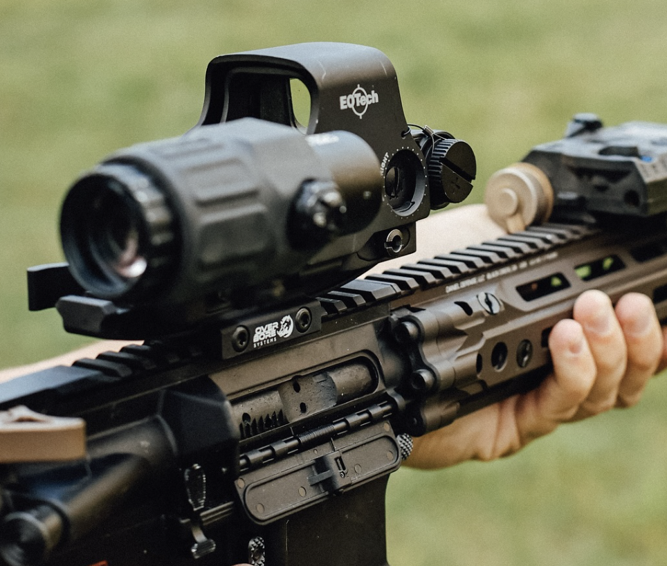 EOTECH magnifier